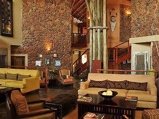 Tau Game Lodge Madikwe Wildreservaat Buitenkant foto